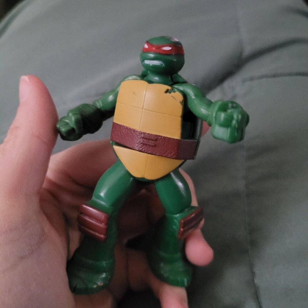 2016 Teenage Mutant Ninja‎ Turtles Raphael McDonalds TMNT - Picture 2 of 3